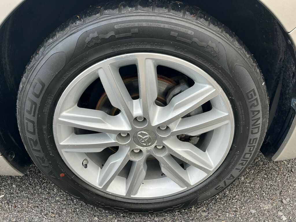 2013 Toyota Avalon 4dr Sedan XLE - 22949216 - 42