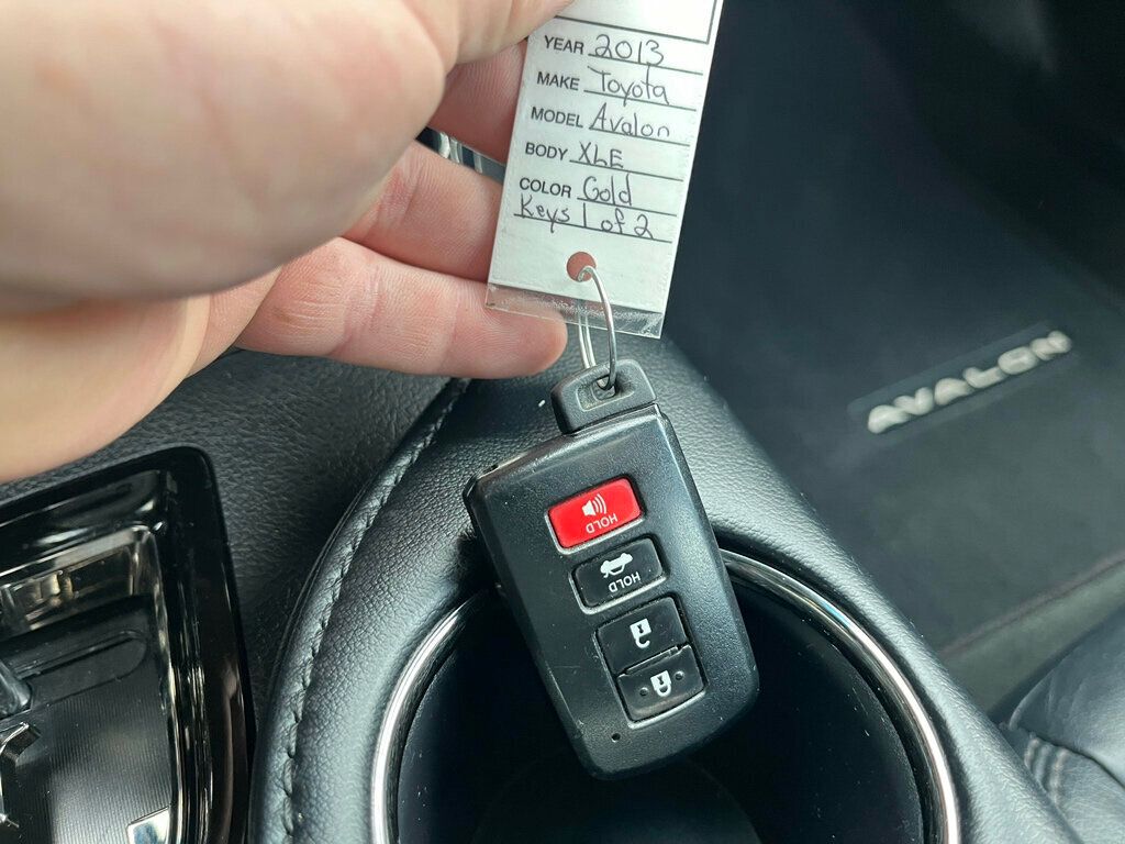 2013 Toyota Avalon 4dr Sedan XLE - 22949216 - 49