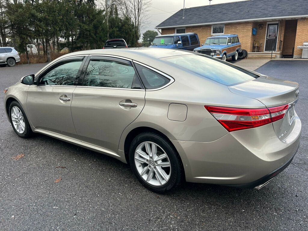2013 Toyota Avalon 4dr Sedan XLE - 22949216 - 5