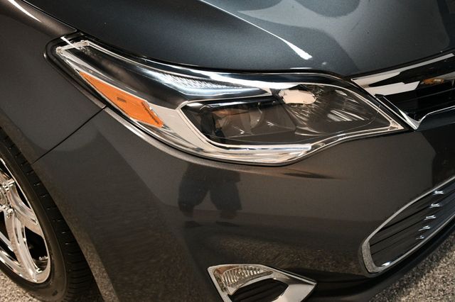 2013 Toyota Avalon 4dr Sedan XLE Premium - 23029475 - 9