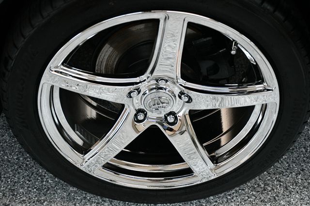 2013 Toyota Avalon 4dr Sedan XLE Premium - 23029475 - 18