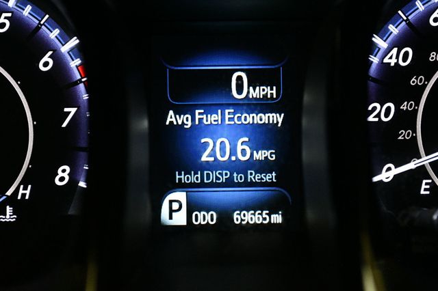 2013 Toyota Avalon 4dr Sedan XLE Premium - 23029475 - 44