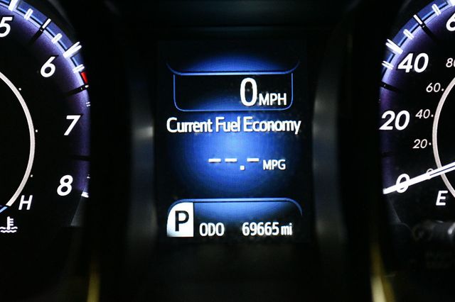 2013 Toyota Avalon 4dr Sedan XLE Premium - 23029475 - 45