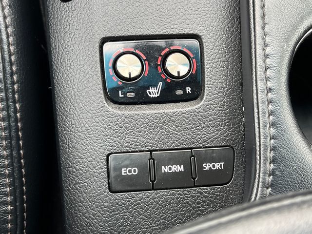 2013 Toyota Avalon 4dr Sedan XLE Touring - 23021906 - 29
