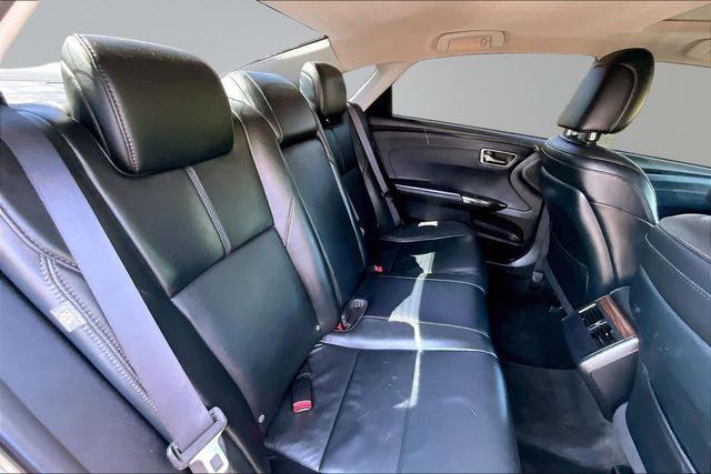 2013 Toyota Avalon 4dr Sedan XLE Touring - 23022675 - 13