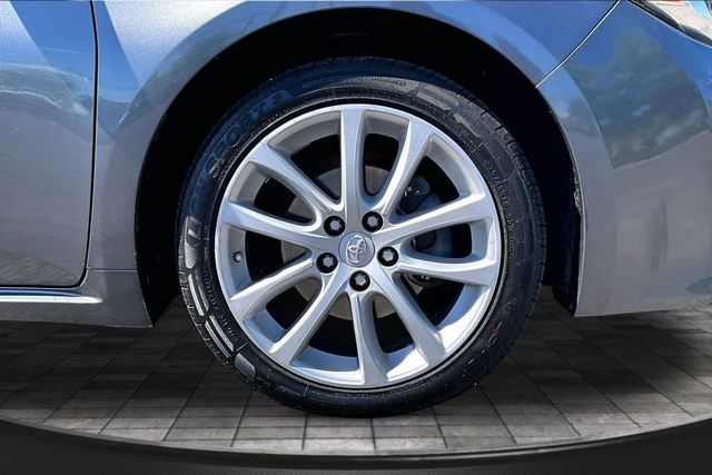2013 Toyota Avalon 4dr Sedan XLE Touring - 23022675 - 35