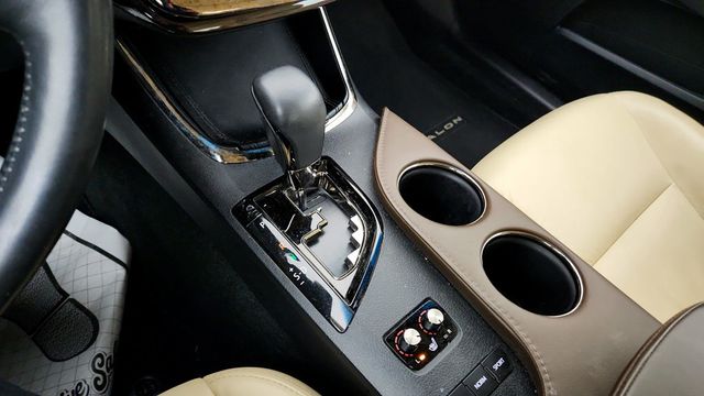 2013 Toyota Avalon 4dr Sedan XLE Touring - 22941093 - 15