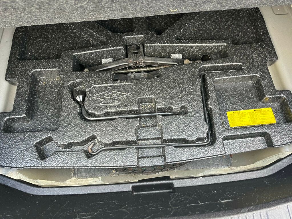 2013 Toyota Avalon BENCHMARK QUALITY - 22949216 - 35