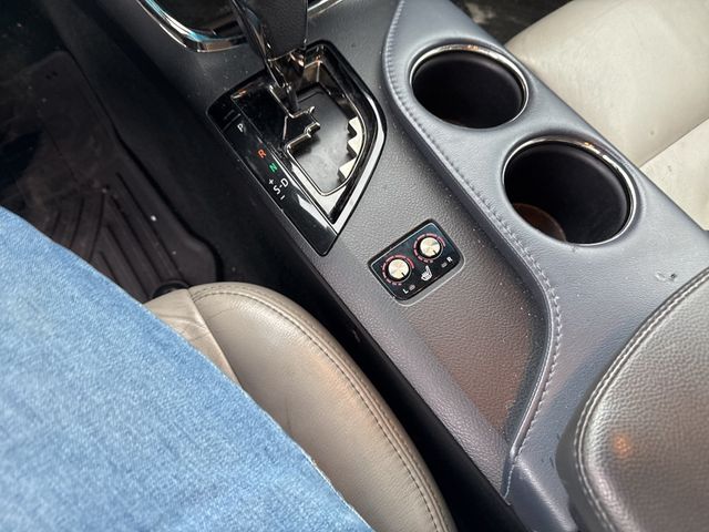 2013 Toyota Avalon XLE - 22973346 - 16