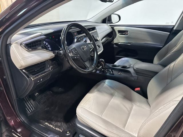 2013 Toyota Avalon XLE - 22973346 - 26
