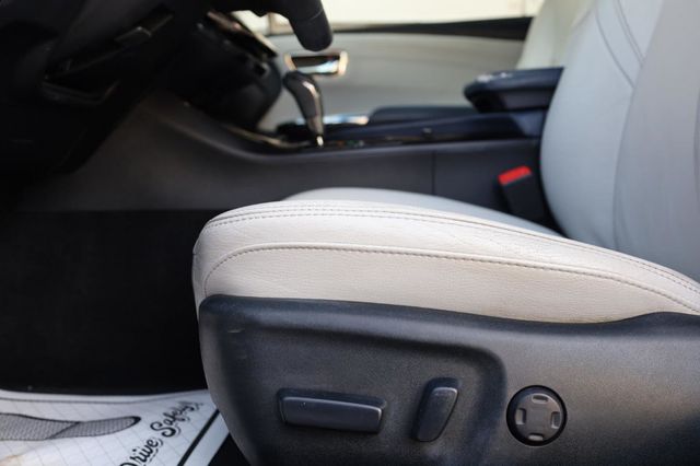 2013 Toyota Avalon XLE - 23024631 - 14