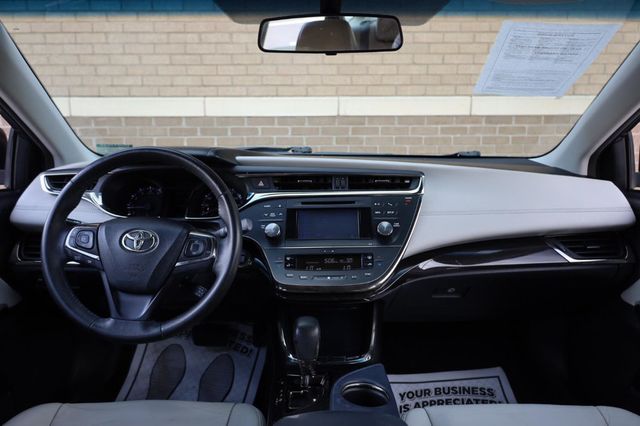 2013 Toyota Avalon XLE - 23024631 - 29