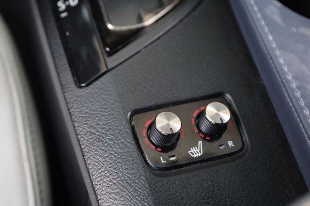 2013 Toyota Avalon XLE - 23024631 - 37