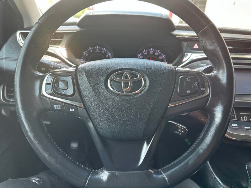 2013 Toyota Avalon XLE 4dr Sedan - 22883305 - 26