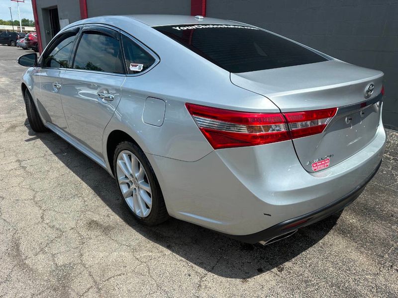2013 Toyota Avalon XLE 4dr Sedan - 22883305 - 2