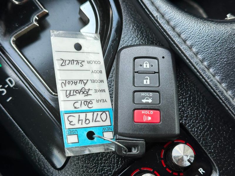 2013 Toyota Avalon XLE 4dr Sedan - 22883305 - 46