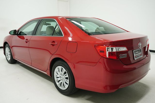 2013 Toyota Camry  - 22983987 - 3