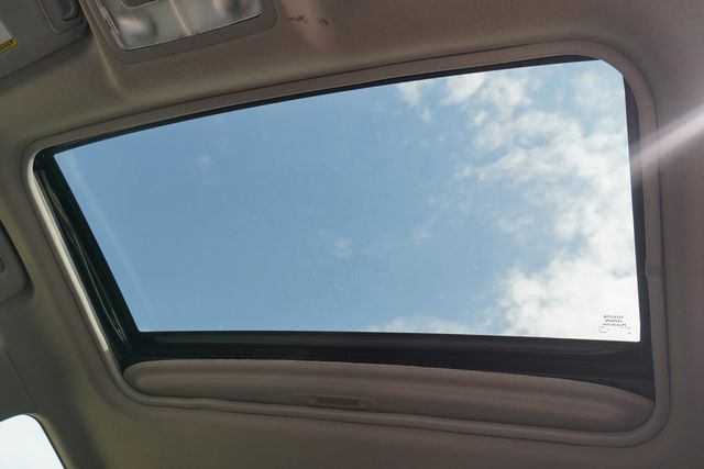 2013 Toyota Camry  - 22997059 - 16