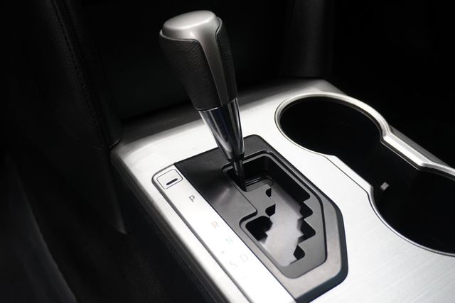 2013 Toyota Camry  - 22997059 - 18