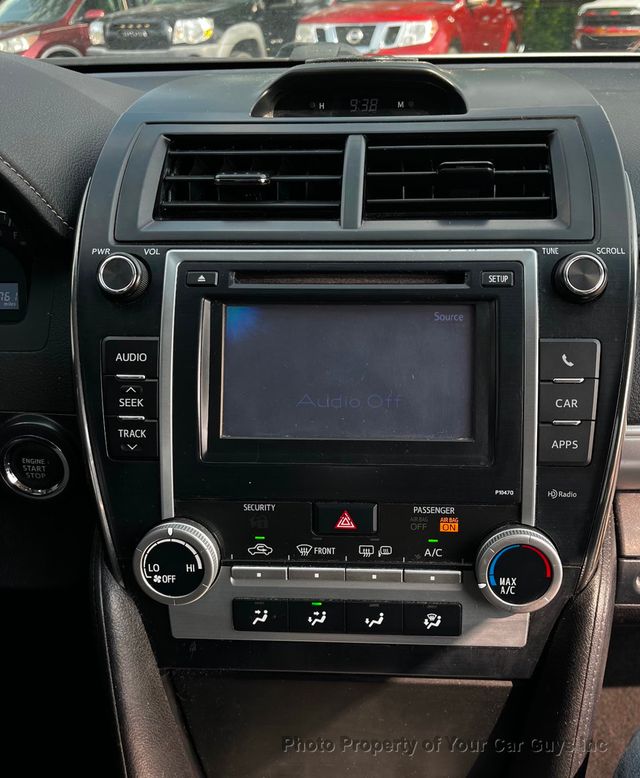 2013 Toyota Camry  - 23045140 - 21