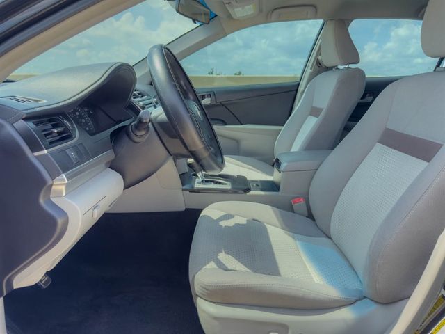 2013 Toyota Camry 4dr Sedan I4 Automatic L - 22860532 - 12