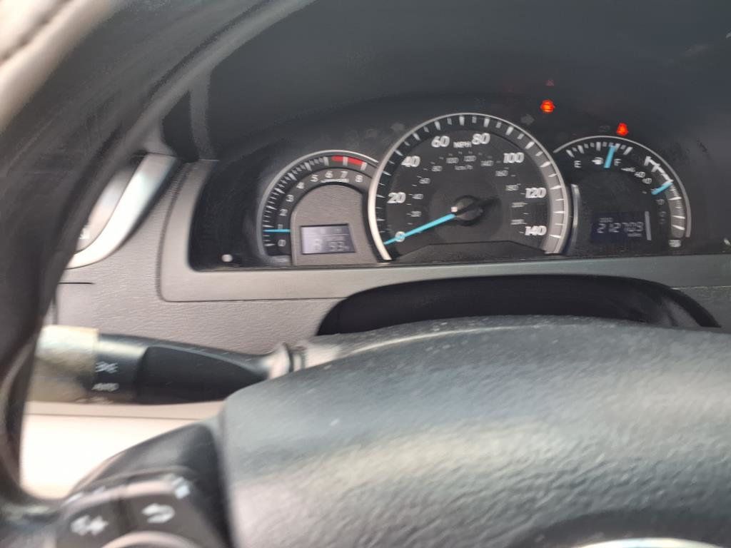 2013 Toyota Camry 4dr Sedan I4 Automatic L - 22869476 - 14