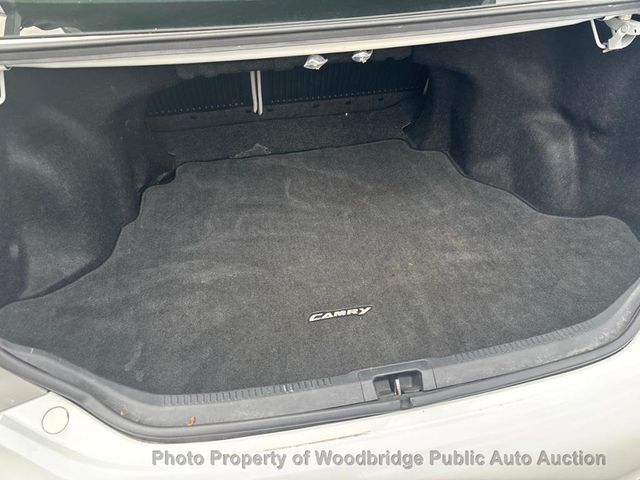 2013 Toyota Camry 4dr Sedan I4 Automatic LE - 22957537 - 10