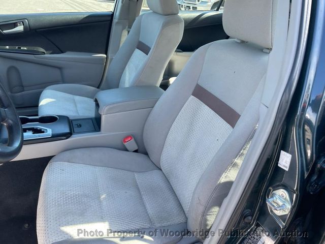2013 Toyota Camry 4dr Sedan I4 Automatic LE - 23002781 - 3