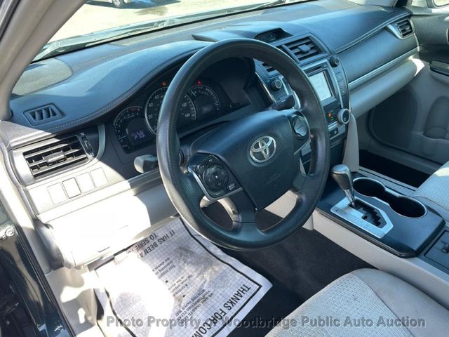 2013 Toyota Camry 4dr Sedan I4 Automatic LE - 23002781 - 5