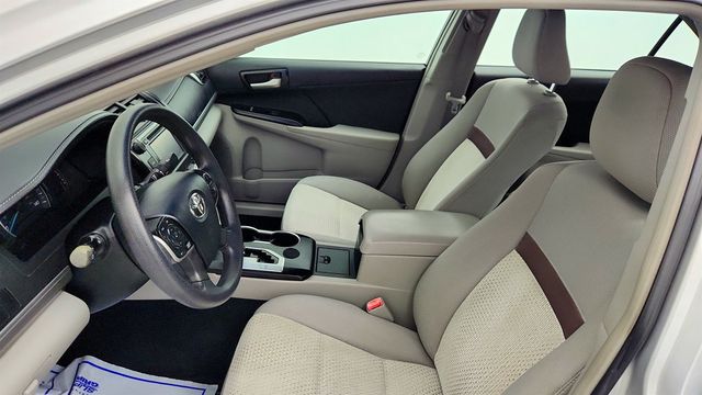 2013 Toyota Camry 4dr Sedan I4 Automatic LE - 23018134 - 18