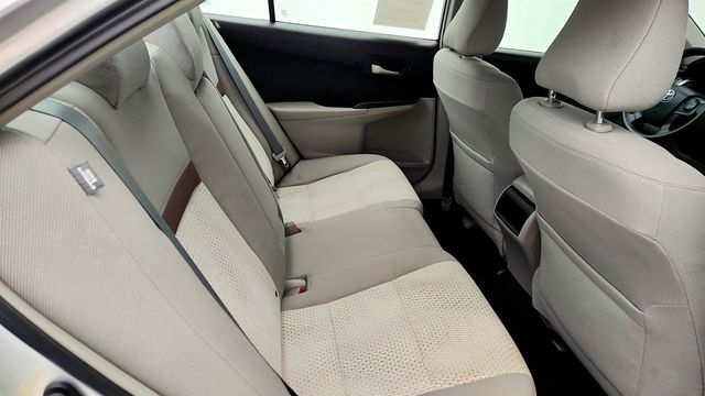 2013 Toyota Camry 4dr Sedan I4 Automatic LE - 23018134 - 21