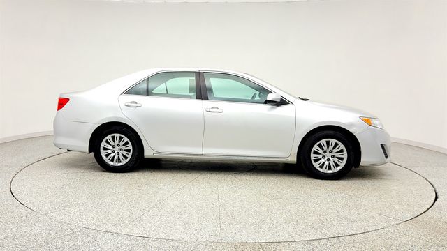 2013 Toyota Camry 4dr Sedan I4 Automatic LE - 23018134 - 3