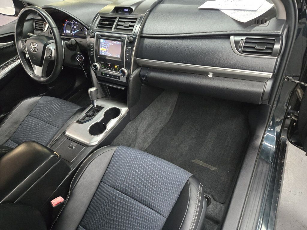 2013 Toyota Camry 4dr Sedan I4 Automatic SE - 22918371 - 12