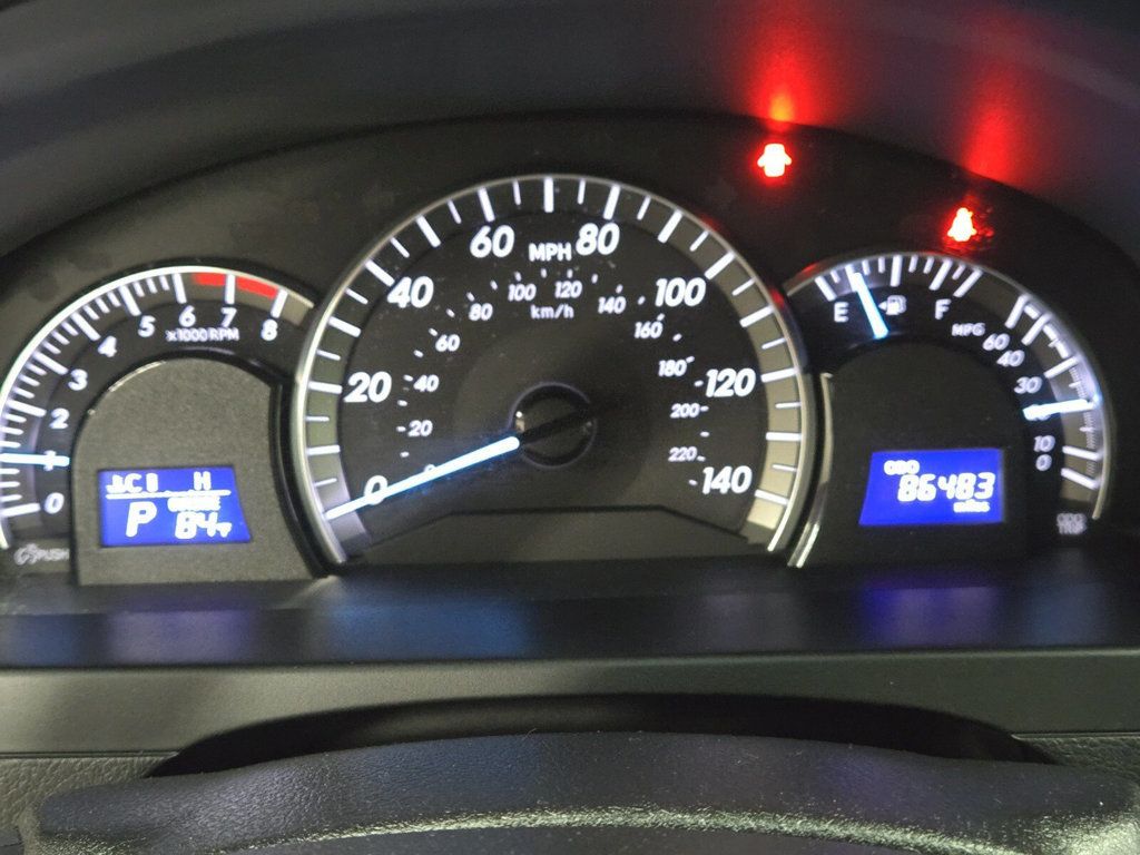 2013 Toyota Camry 4dr Sedan I4 Automatic SE - 22918371 - 15