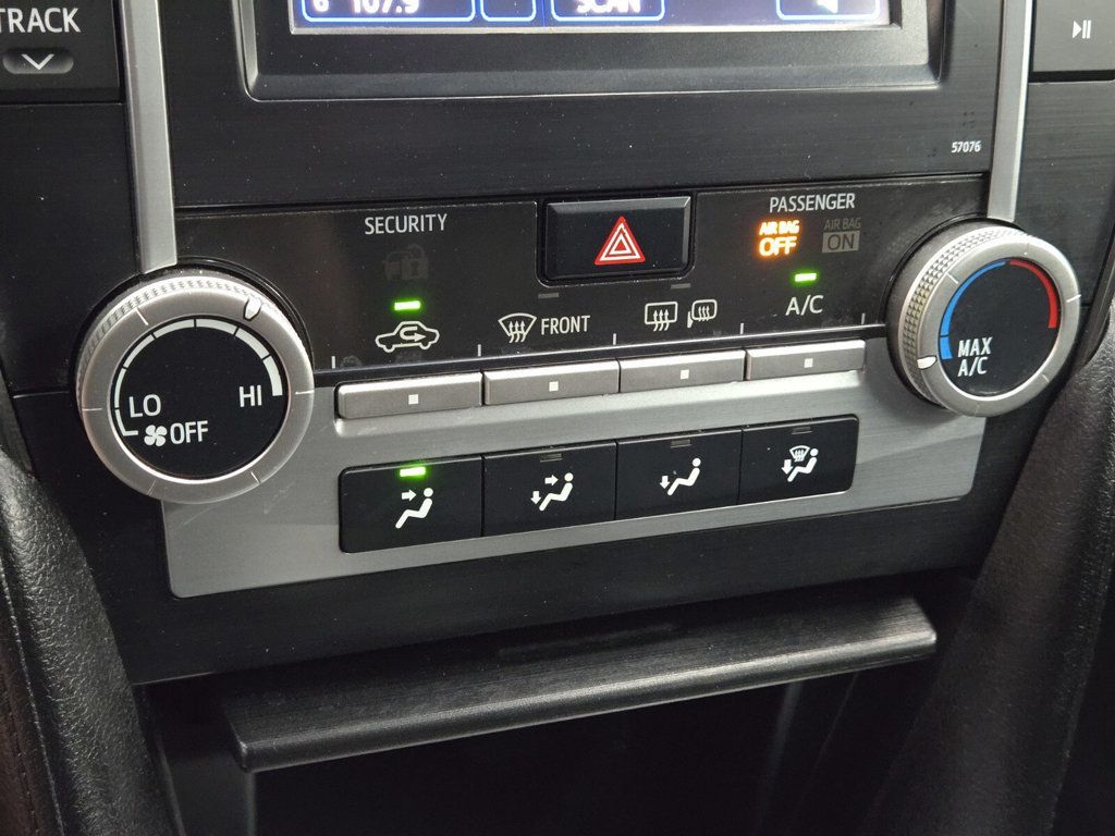 2013 Toyota Camry 4dr Sedan I4 Automatic SE - 22918371 - 17