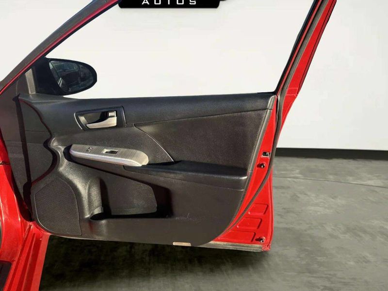 2013 Toyota Camry 4dr Sedan I4 Automatic SE - 22980686 - 20