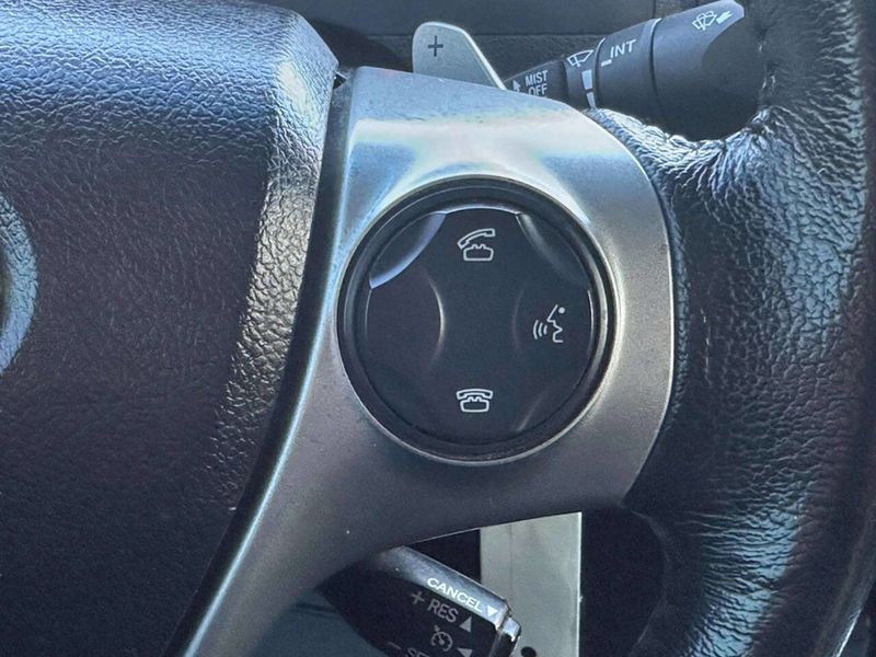 2013 Toyota Camry 4dr Sedan I4 Automatic SE - 22980686 - 27