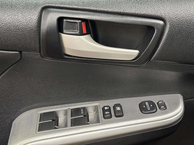 2013 Toyota Camry 4dr Sedan I4 Automatic SE - 23017461 - 27