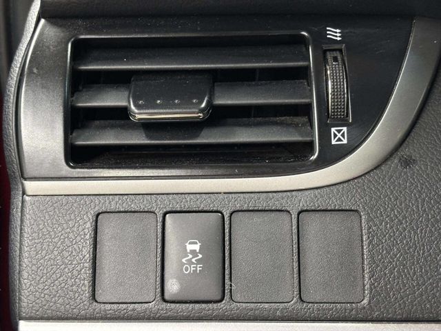 2013 Toyota Camry 4dr Sedan I4 Automatic SE - 23017461 - 28