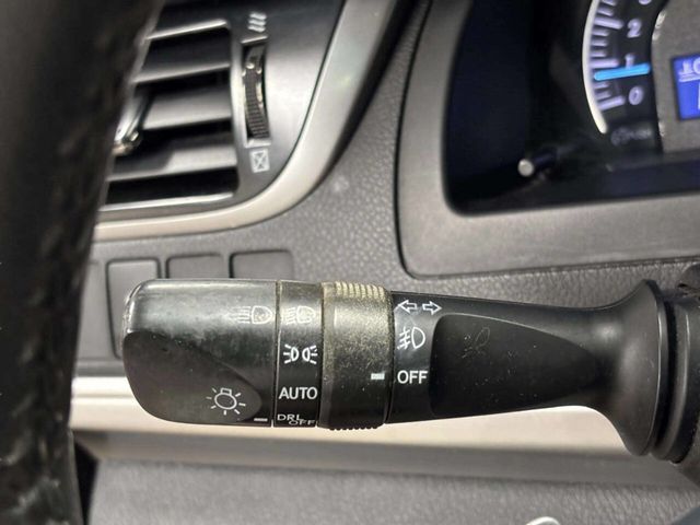 2013 Toyota Camry 4dr Sedan I4 Automatic SE - 23017461 - 31