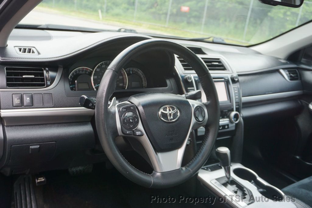 2013 Toyota Camry 4dr Sedan V6 Automatic SE NAVIGATION REAR CAMERA HEATED SEATS  - 23042688 - 15