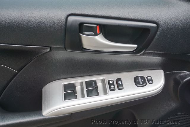 2013 Toyota Camry 4dr Sedan V6 Automatic SE NAVIGATION REAR CAMERA HEATED SEATS  - 23042688 - 34