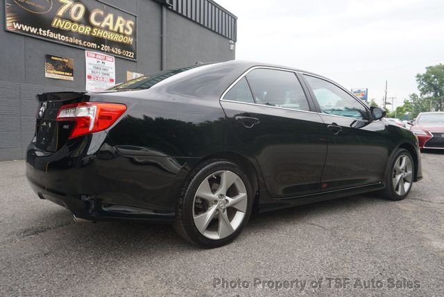 2013 Toyota Camry 4dr Sedan V6 Automatic SE NAVIGATION REAR CAMERA HEATED SEATS  - 23042688 - 6