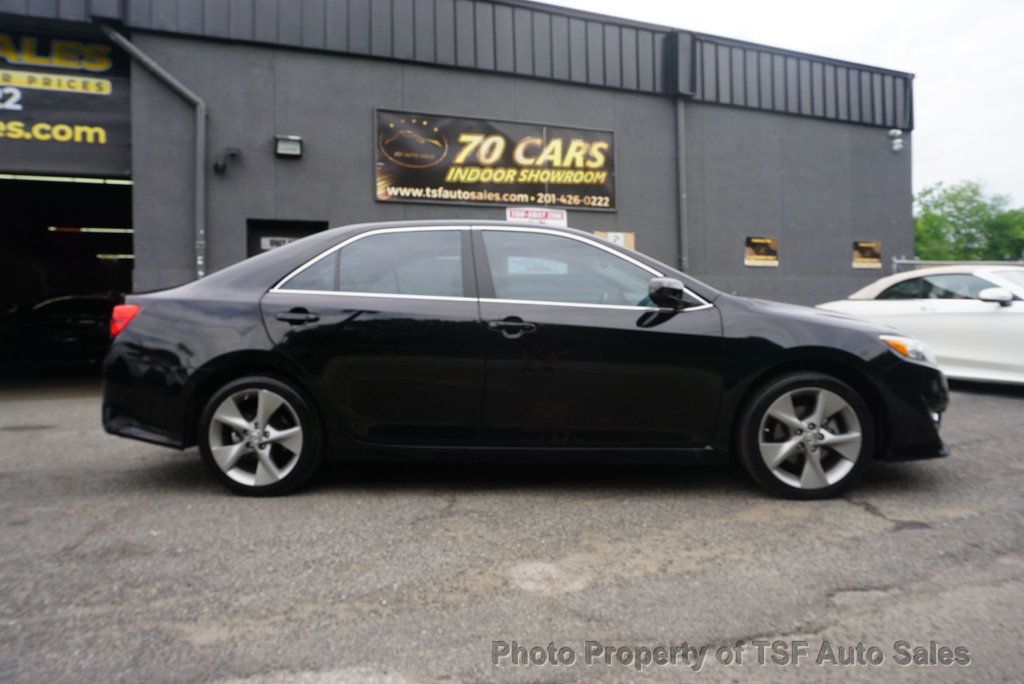 2013 Toyota Camry 4dr Sedan V6 Automatic SE NAVIGATION REAR CAMERA HEATED SEATS  - 23042688 - 7