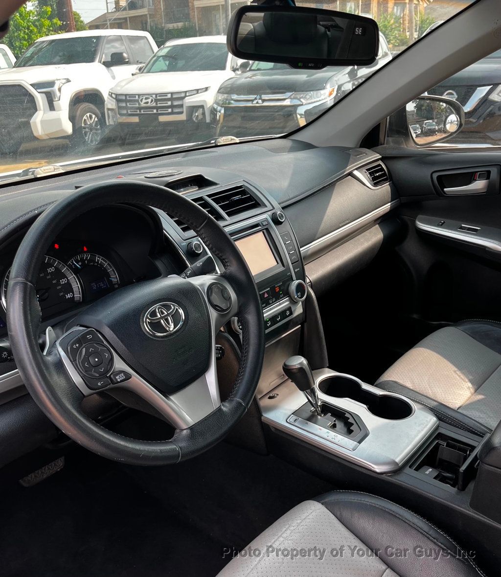 2013 Toyota Camry Two Tone Leather - 23045140 - 18