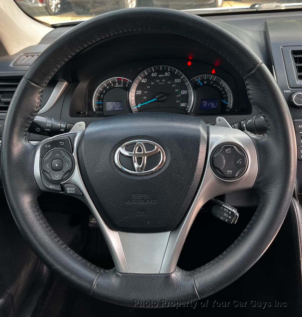2013 Toyota Camry Two Tone Leather - 23045140 - 22