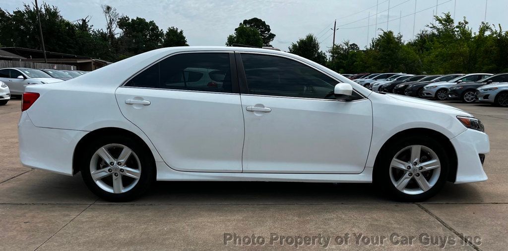 2013 Toyota Camry Two Tone Leather - 23045140 - 4