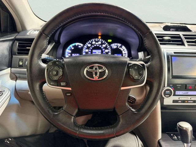 2013 Toyota Camry Hybrid 4dr Sedan XLE - 23029175 - 30