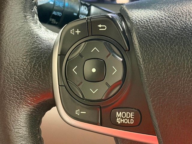 2013 Toyota Camry Hybrid 4dr Sedan XLE - 23029175 - 32