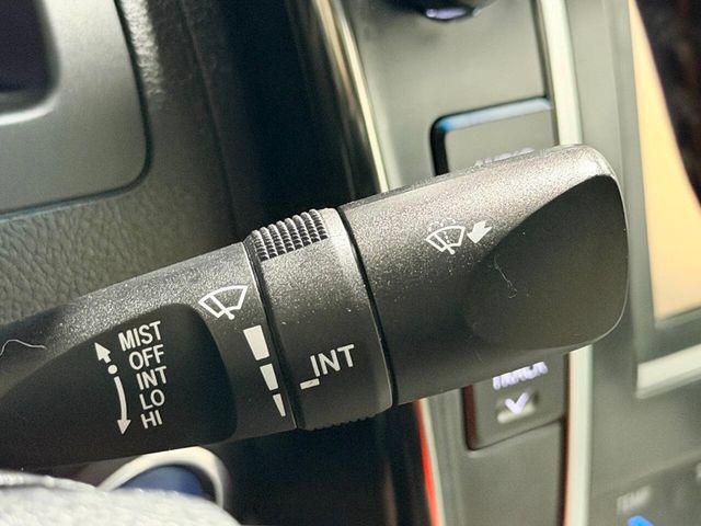 2013 Toyota Camry Hybrid 4dr Sedan XLE - 23029175 - 34